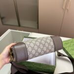 gucci gg emblem small crossbody bag grey and dark brown 23cm vla6r.jpg