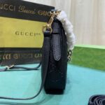 gucci gg emblem small shoulder bag black 23cm 815409 aaeem 1000 nn1lb.jpg