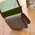 gucci gg emblem super mini shoulder bag beige 20cm 820688 fad6l 9758 kiedr.jpg