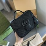 gucci gg marmont mini top handle bag black and black 22cm 702563 dtdfv 1000 ybjlp.jpg