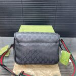 gucci gg supreme canvas small messenger bag black 23cm io0q4.jpg