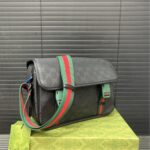 gucci gg supreme canvas small messenger bag black 23cm j2yie.jpg