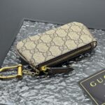 gucci gg supreme canvas wallet ophidia key case beige and ebony 125cm 75rnk.jpg