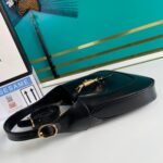 gucci jackie 1961 small shoulder bag 636709 10o0g 1000 gtugn.jpeg
