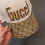 gucci letter gg canvas baseball cap white behkk.jpg
