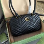 gucci marmont small top handle bag black 25cm 795199 aabzb 1000 f8ine.jpg