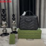 gucci marmont top handle bag black 21cm 702563 dtdfv 1000 qrvyy.jpg