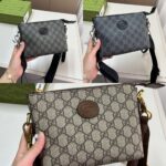 gucci messenger bag with interlocking g black 29cm zy34v.jpg