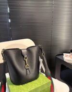 gucci mini bucket shoulder bag black 19cm 782908 aaddy 1060 tuau3.jpg
