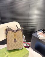 gucci original gg small bucket bag beige and ebony 19cm 782919 fadac 9762 wfejm.jpg