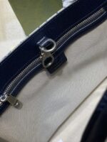 gucci tote bag with interlocking g beige and blue 31cm 659983 k9gsn 4075 vgqvs.jpeg