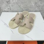 hermes antigua espadrille beige sable h231001zh1j440 ouert.jpg
