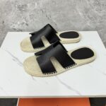 hermes antigua espadrille noir h231000zh02440 zplim.jpg