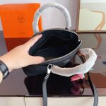 hermes bolide taurillon clemence black 27cm 7guf4.jpg