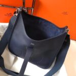 hermes clemence evelyne pm 25cm black noir cd7nk.jpeg