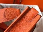 hermes clemence evelyne pm 25cm orange feu 8sqav.jpeg