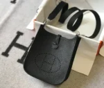 hermes evelyne 16 amazone black bag 16cm h069426ckav ieyhm.webp