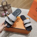 hermes gabriel sandal prunoir and noir h241888zh78390 lypkq.jpg