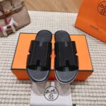 hermes izmir sandal black h222845zh01430 4evz6.jpg
