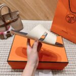 hermes izmir sandal blanc gomme h221824zhgc465 87zc1.jpg