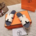 hermes izmir sandal blanc gomme h221824zhgc465 pzflk.jpg