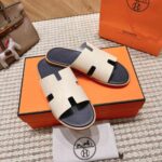 hermes izmir sandal blanc gomme h221824zhgc465 uacot.jpg