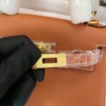 hermes kelly sellier rouge epsom gold hardware brown 20cm bz5nz.jpg