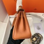 hermes kelly sellier rouge epsom gold hardware brown 20cm p1tax.jpg