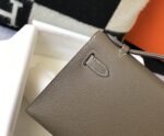 hermes mini kelly pochette gold toned hardware dark beige 22cm qd3vp.jpg