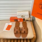 hermes slippers flat oran brown h021056z kmq2t.jpg