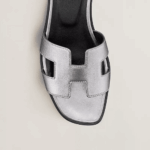 hermes slippers flat oran silver and black h021056z gwlfz.png