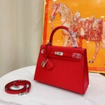 herms kelly sellier 25 casaque epsom rouge with silver hardware in 25cm 4esji.jpg