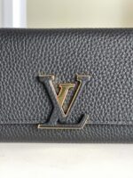 louis vuitton capucines wallet black m61248 gg5pv.jpg