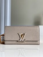 louis vuitton capucines wallet galet m61248 livgj.jpg