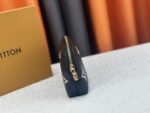 louis vuitton cosmetic pouch pm black 17cm m59086 jdpbh.jpg