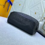 louis vuitton dopp kit monogram black 27cm kskwg.jpg