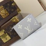 louis vuitton lisa wallet bicolor monogram brume gray 11cm m13797 e4agi.jpg