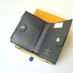 louis vuitton lisa wallet black 115cm m83365 ewueb.jpg