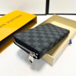 louis vuitton louis zippy vertical long wallet black 20cm 8829462e11bc anuuo.jpg