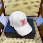 louis vuitton lv signature baseball cap beige m7289l qyygn.jpg