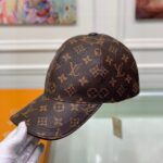 louis vuitton monogram coated canvas cap brown fx33p.jpg