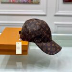louis vuitton monogram coated canvas cap brown knfgs.jpg