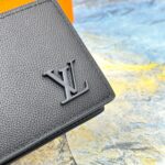 louis vuitton multiple wallet black 11cm m69829 i3kxd.jpg