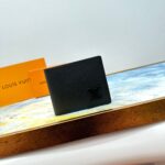 louis vuitton multiple wallet black 11cm m69829 poahm.jpg