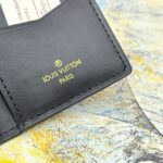 louis vuitton pocket organizer black 11cm m69979 nlzv5.jpg