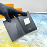 louis vuitton pocket organizer black 11cm m69979 onzpc.jpg