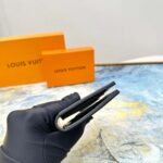 louis vuitton pocket organizer black 11cm m69979 yuzrg.jpg