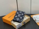 louis vuitton pocket organizer monogram leather navy blue 7cm m83378 sp0bt.jpeg