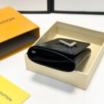 louis vuitton twist compact wallet black 12cm m64414 pys8z.jpg