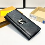 louis vuitton twist wallet leather black 19cm m68309 rvjzm.jpg